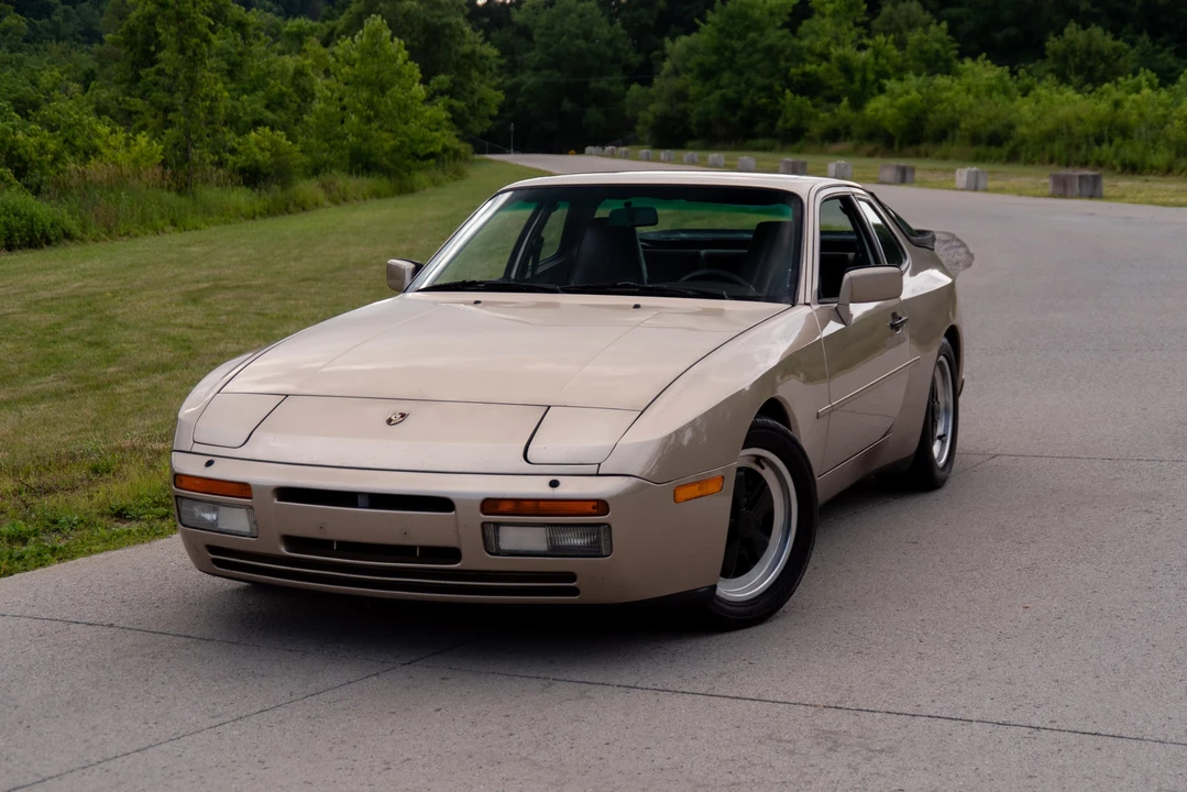 1986 Porsche 944 Turbo - Image 20 of 31