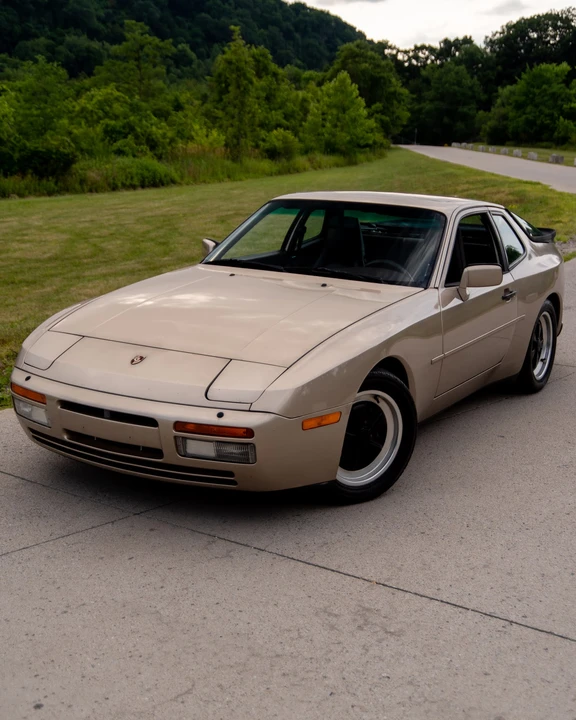 1986 Porsche 944 Turbo - Image 14 of 31