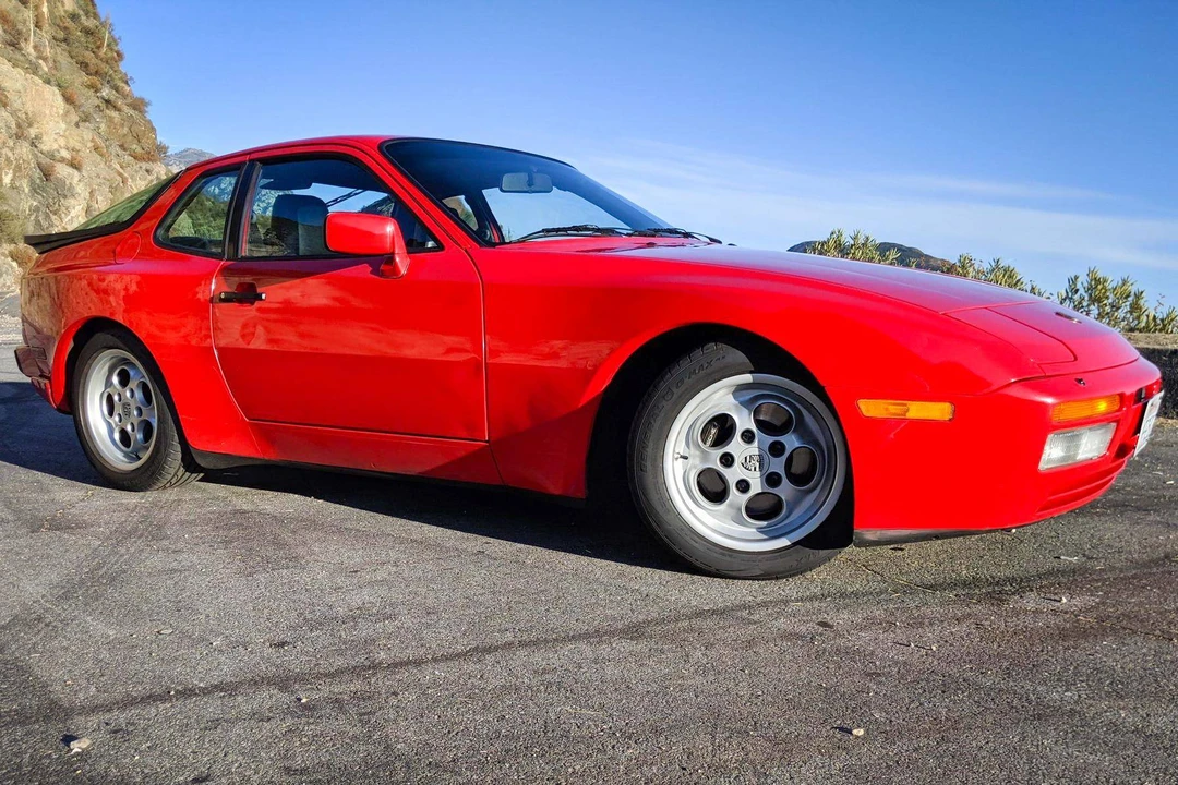 1986 Porsche 944 Turbo - Image 10 of 31