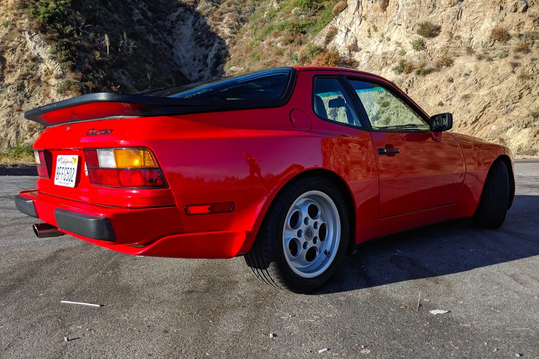1986 Porsche 944 Turbo - Image 8 of 31