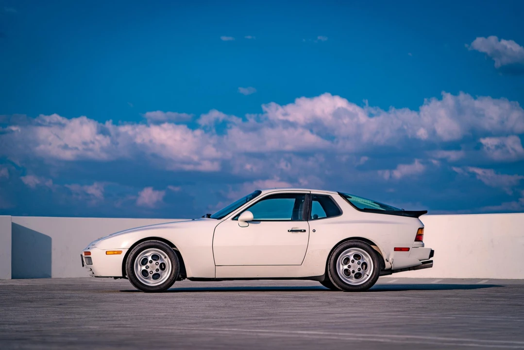 1986 Porsche 944 Turbo - Image 26 of 31