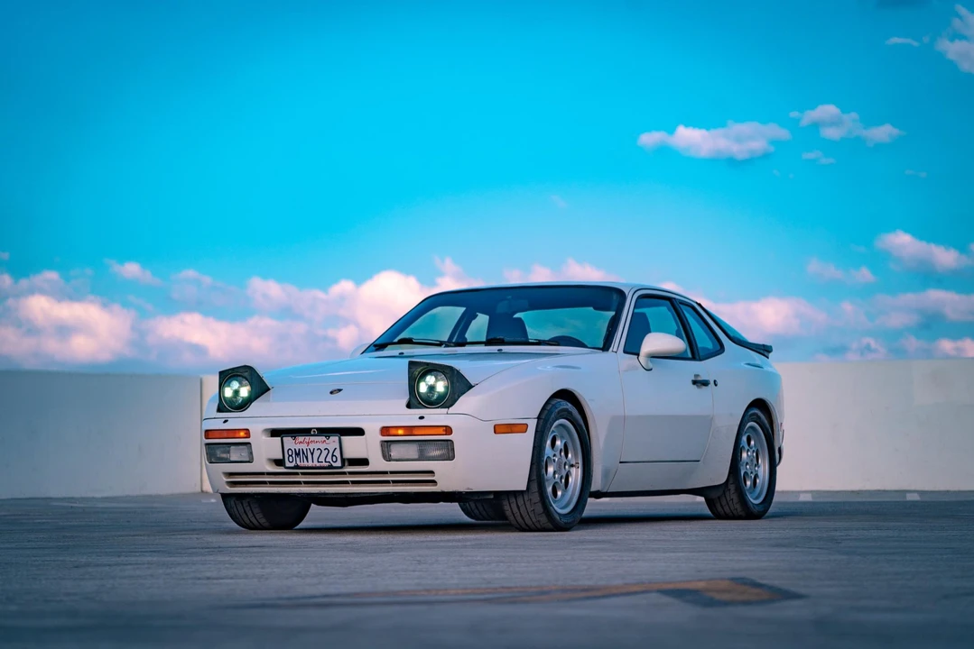 1986 Porsche 944 Turbo - Image 8 of 31