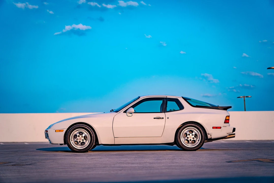 1986 Porsche 944 Turbo - Image 29 of 31