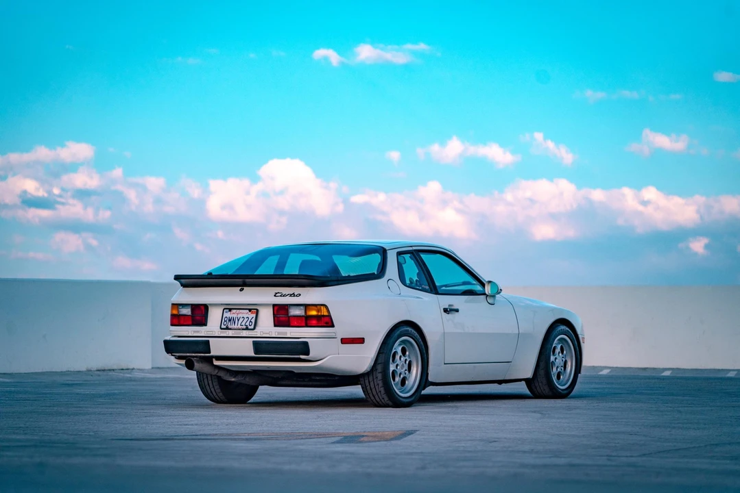 1986 Porsche 944 Turbo - Image 18 of 31