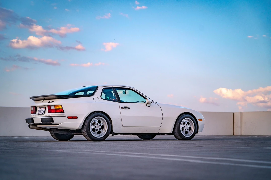 1986 Porsche 944 Turbo - Image 17 of 31