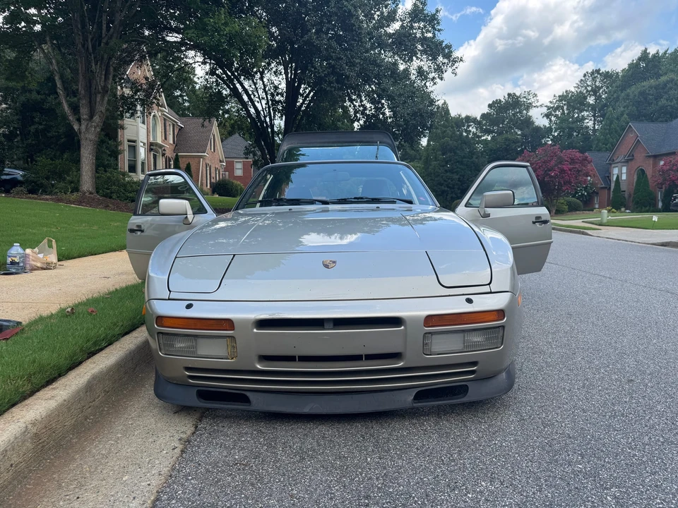 1986 Porsche 944 Turbo - Image 13 of 31