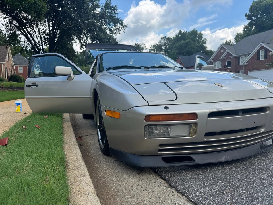1986 Porsche 944 Turbo - Image 16 of 31