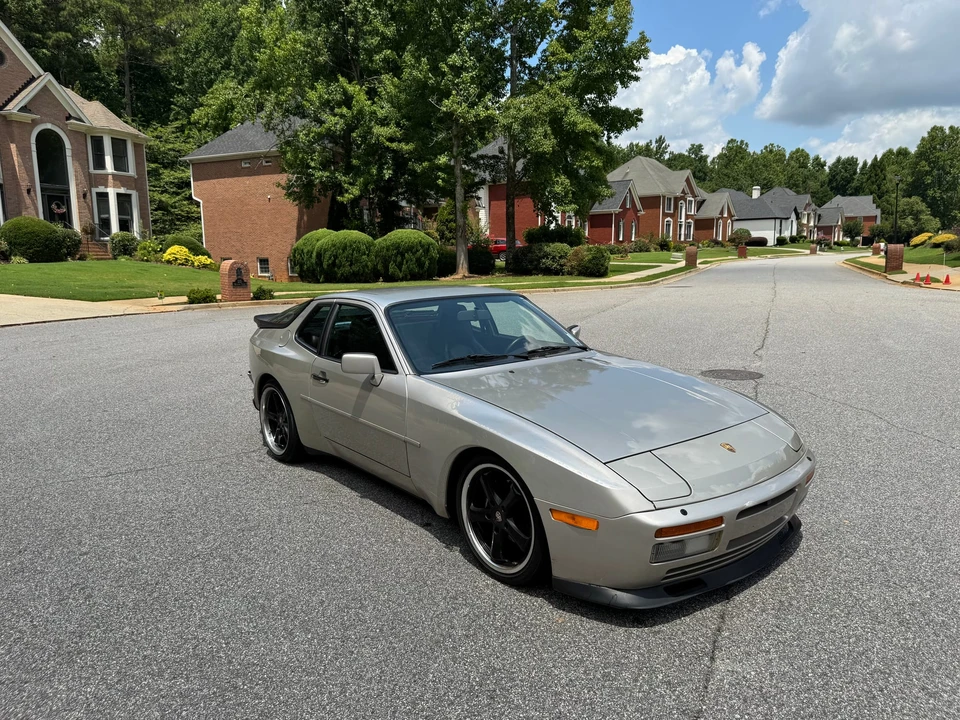 1986 Porsche 944 Turbo - Image 6 of 31
