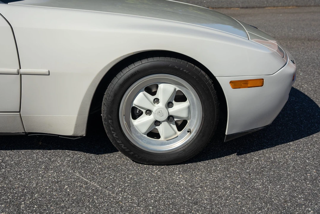 1986 Porsche 944 Turbo - Image 19 of 31
