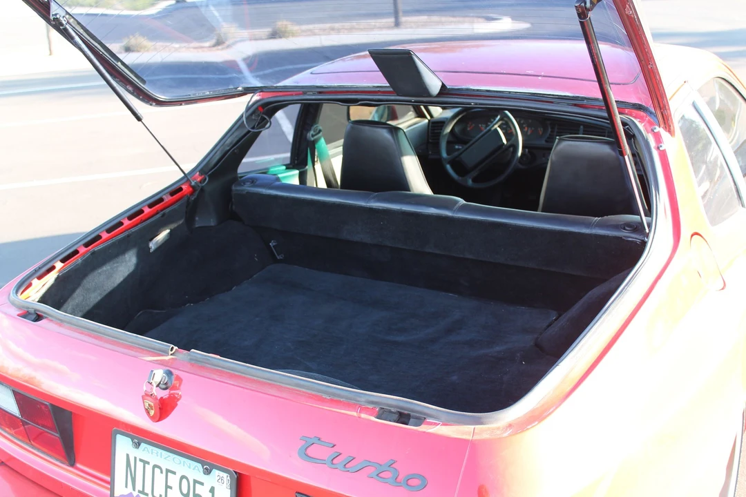 1986 Porsche 944 Turbo - Image 23 of 31