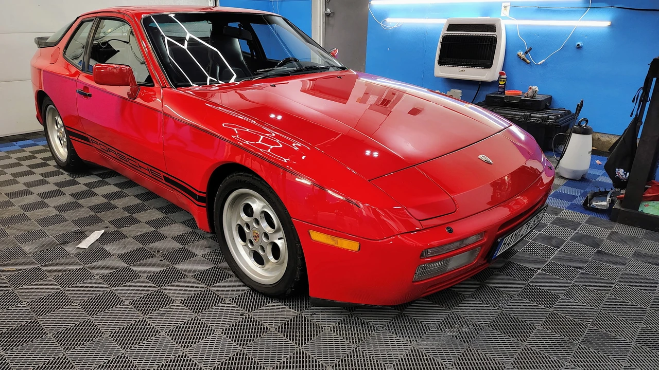 1986 Porsche 944 Turbo - Image 17 of 31