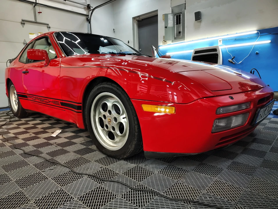 1986 Porsche 944 Turbo - Image 16 of 31