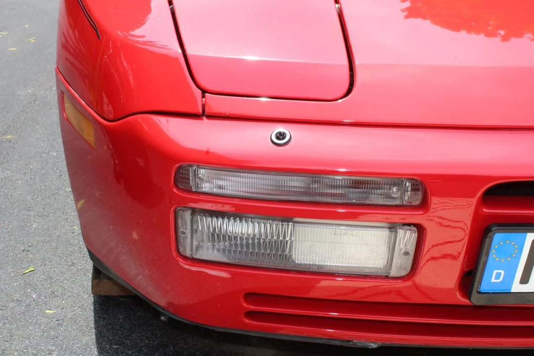 1986 Porsche 944 Turbo - Image 23 of 31