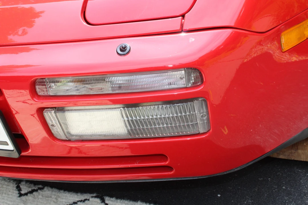 1986 Porsche 944 Turbo - Image 24 of 31