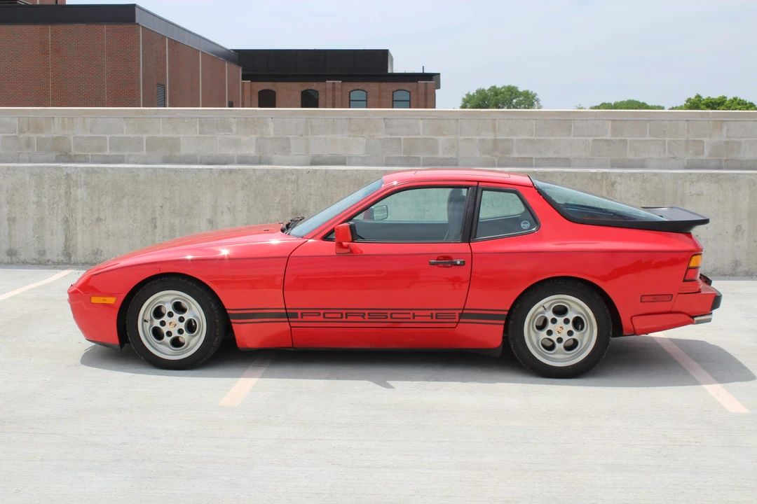1986 Porsche 944 Turbo - Image 3 of 31