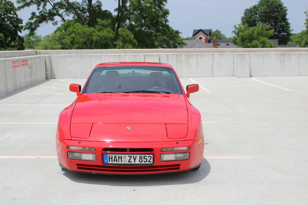 1986 Porsche 944 Turbo - Image 8 of 31