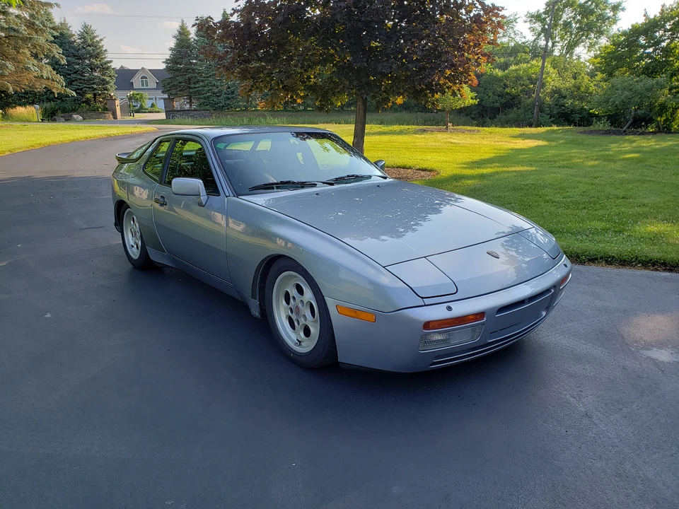 1986 Porsche 944 Turbo - Image 6 of 31