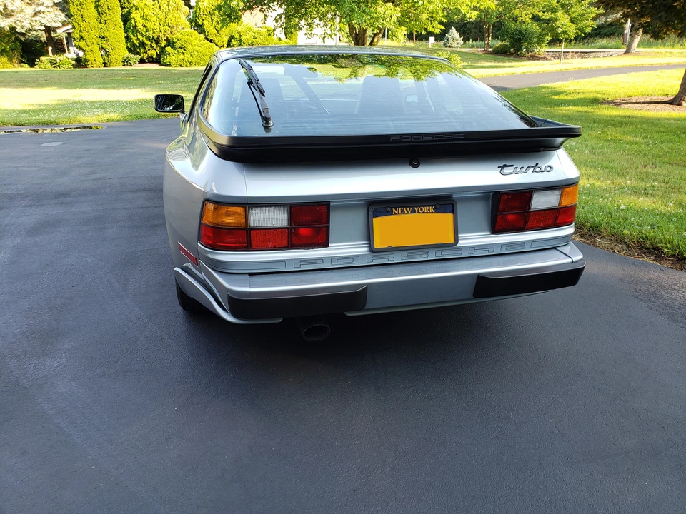 1986 Porsche 944 Turbo - Image 15 of 31