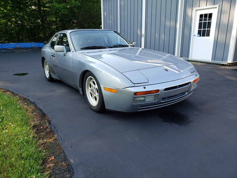 1986 Porsche 944 Turbo - Image 7 of 31