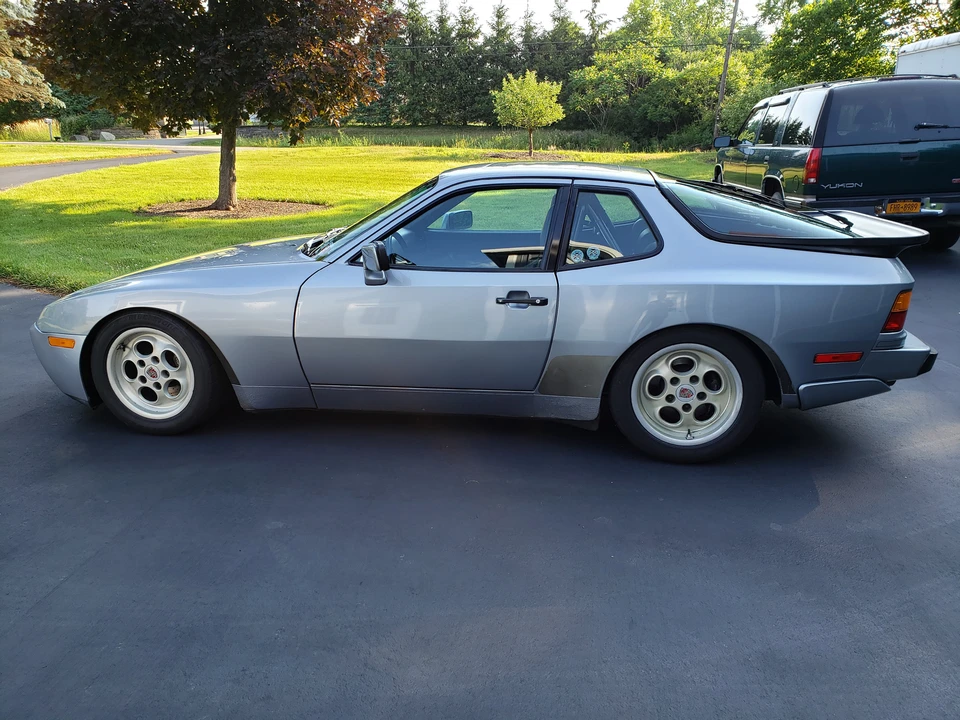 1986 Porsche 944 Turbo - Image 22 of 31