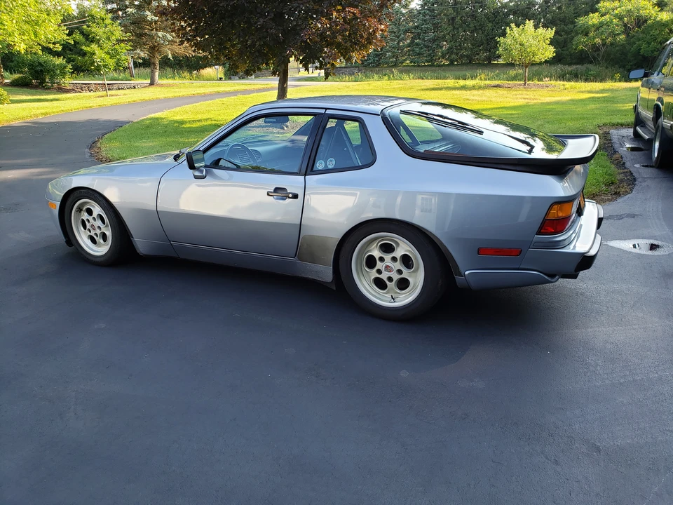 1986 Porsche 944 Turbo - Image 21 of 31