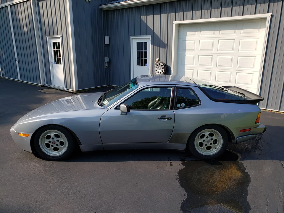 1986 Porsche 944 Turbo - Image 23 of 31