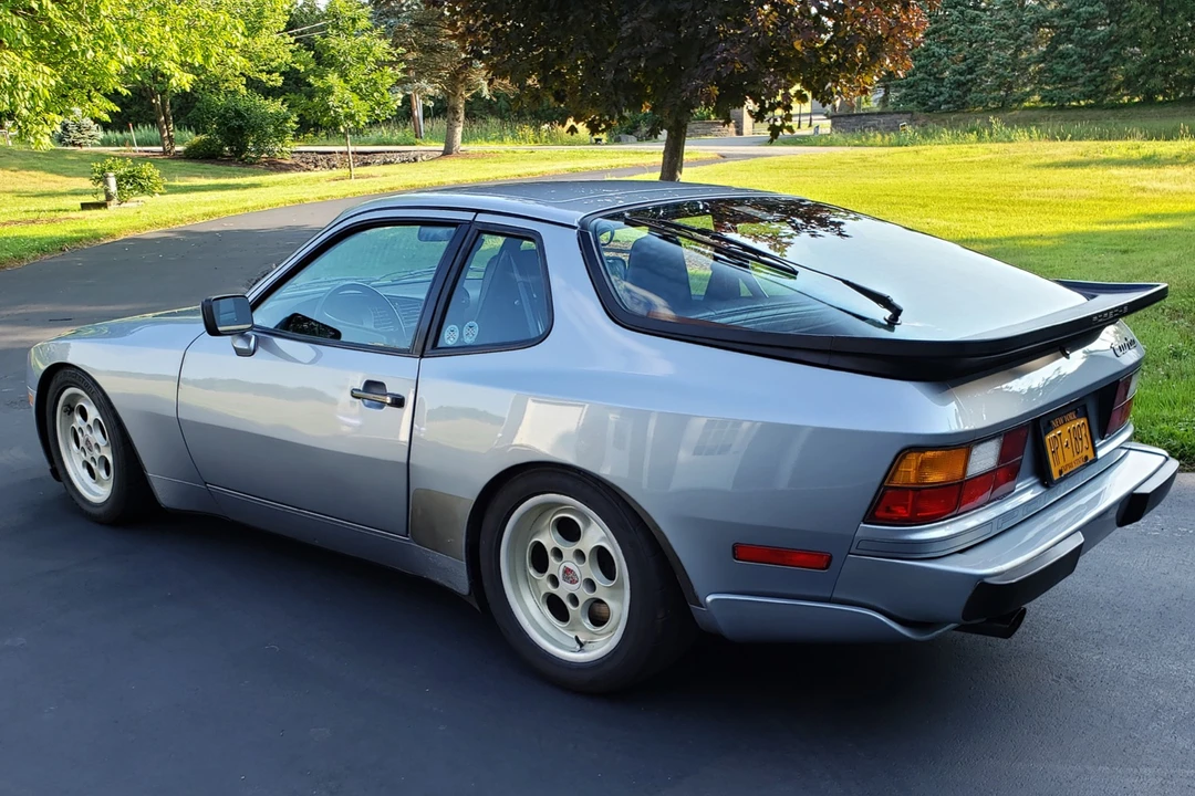 1986 Porsche 944 Turbo - Image 18 of 31