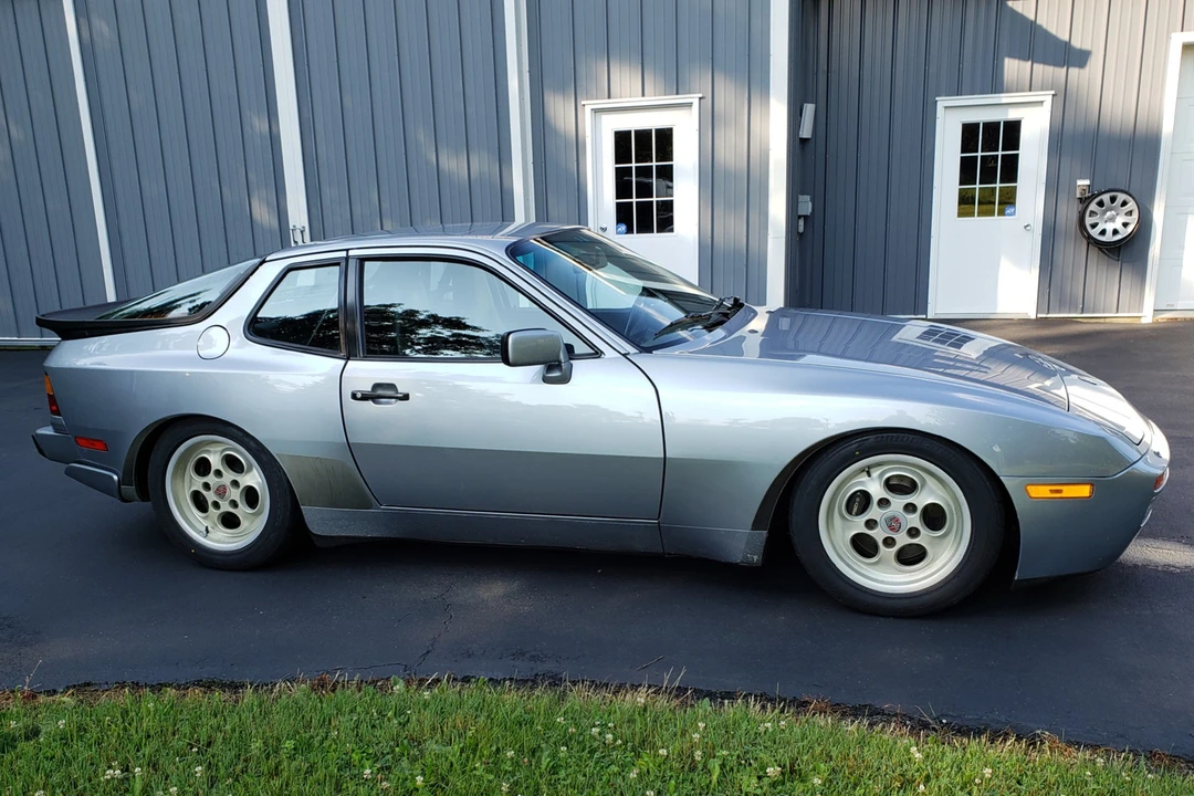 1986 Porsche 944 Turbo - Image 12 of 31