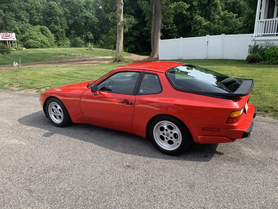 1986 Porsche 944 Turbo - Image 4 of 31