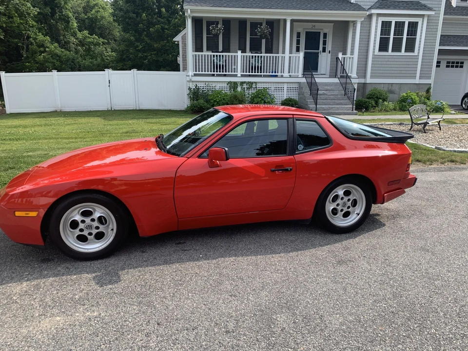 1986 Porsche 944 Turbo - Image 14 of 31
