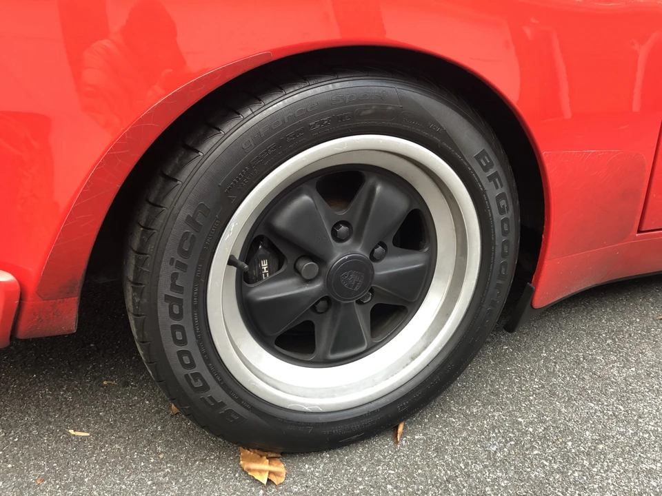 1986 Porsche 944 Turbo - Image 13 of 31