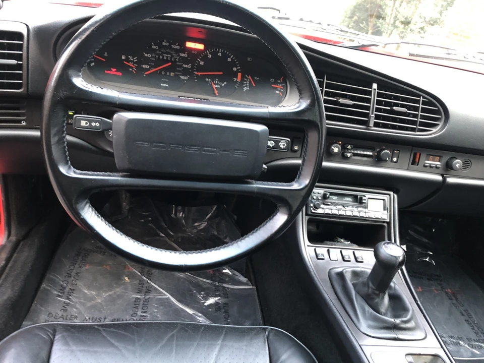 1986 Porsche 944 Turbo - Image 16 of 31