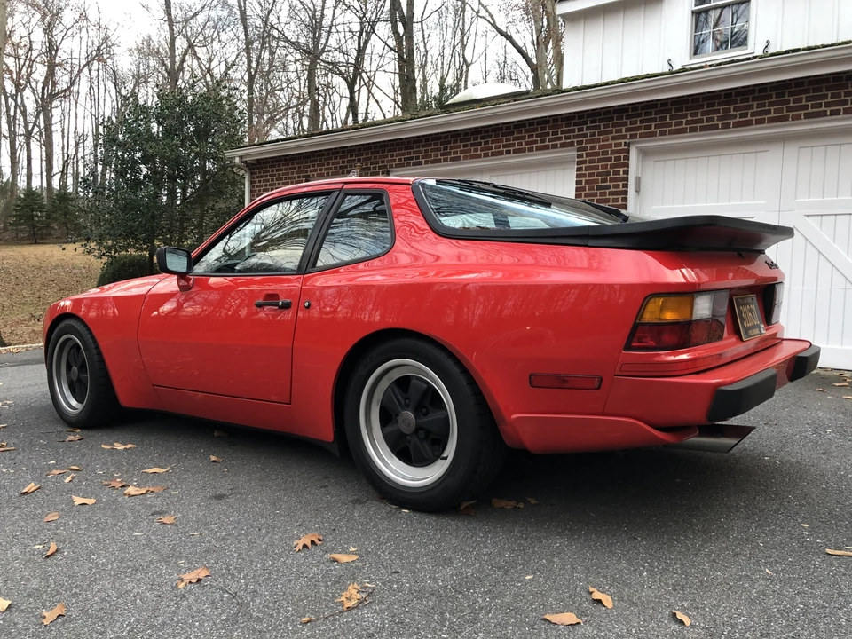 1986 Porsche 944 Turbo - Image 6 of 31