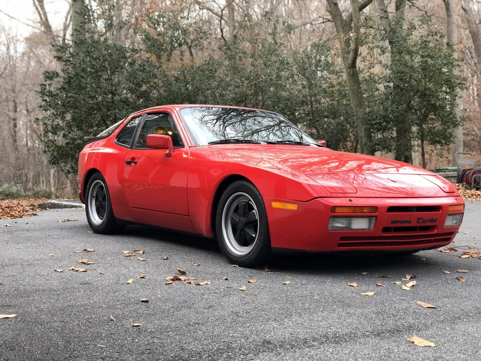 1986 Porsche 944 Turbo - Image 2 of 31
