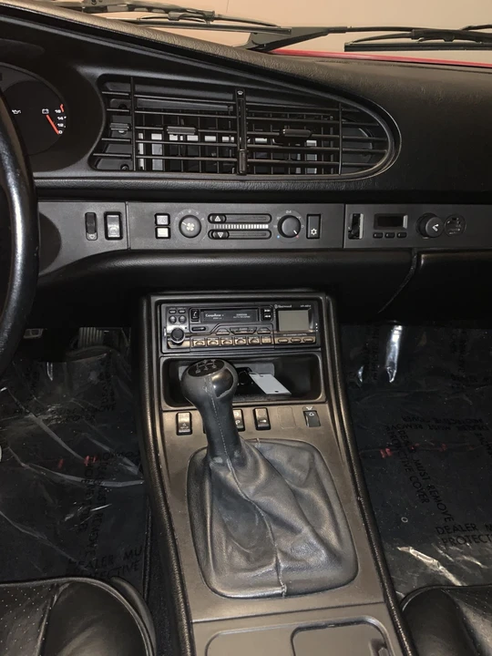 1986 Porsche 944 Turbo - Image 19 of 31