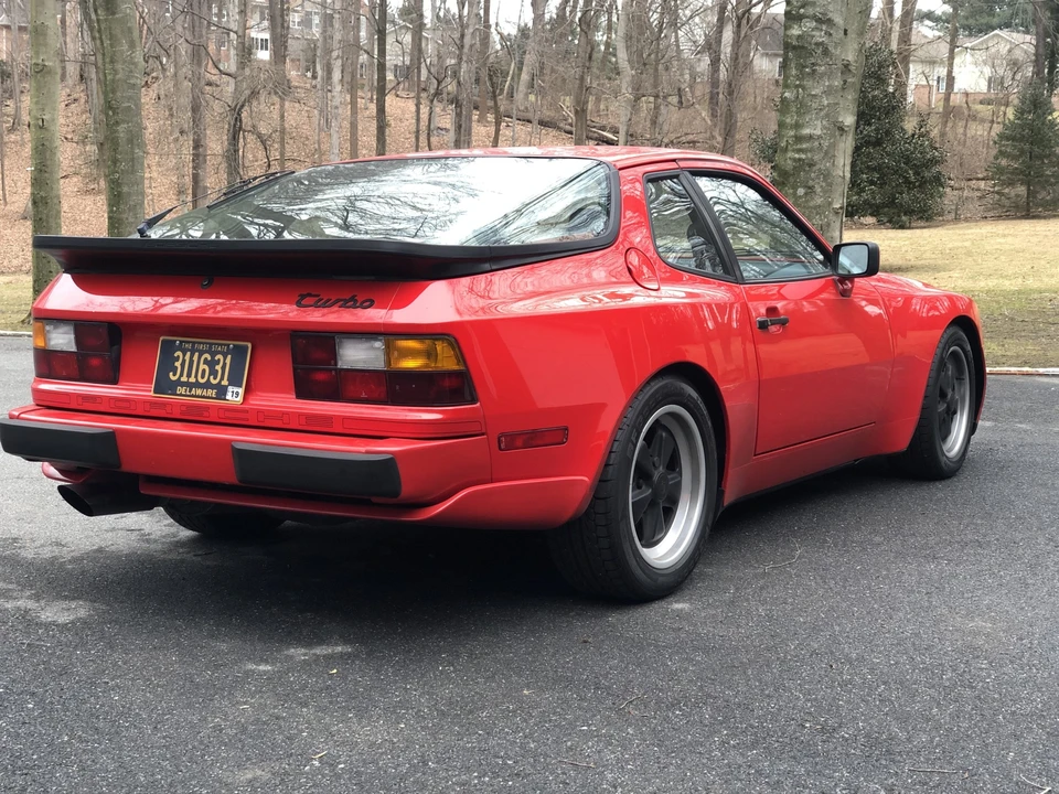1986 Porsche 944 Turbo - Image 4 of 31