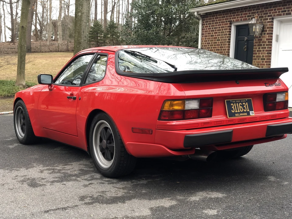 1986 Porsche 944 Turbo - Image 7 of 31