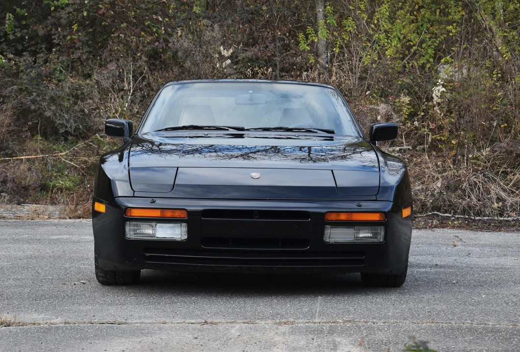 1986 Porsche 944 Turbo - Image 22 of 31