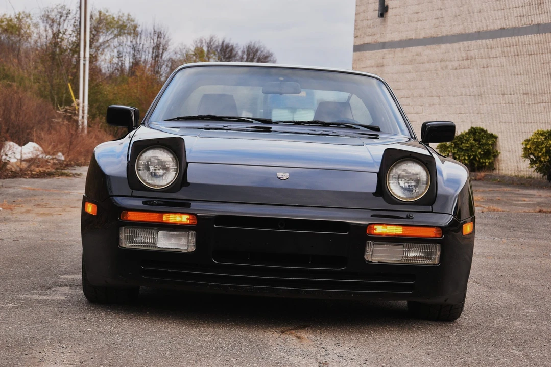 1986 Porsche 944 Turbo - Image 29 of 31