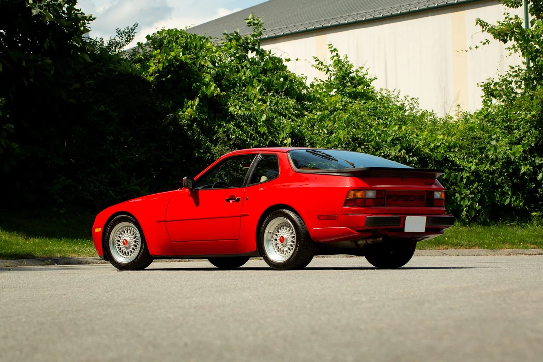 1986 Porsche 944 Turbo - Image 3 of 31