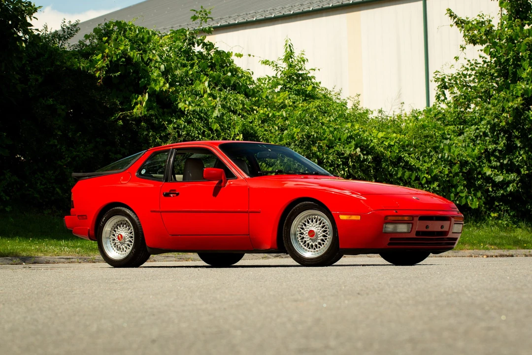 1986 Porsche 944 Turbo - Image 7 of 31