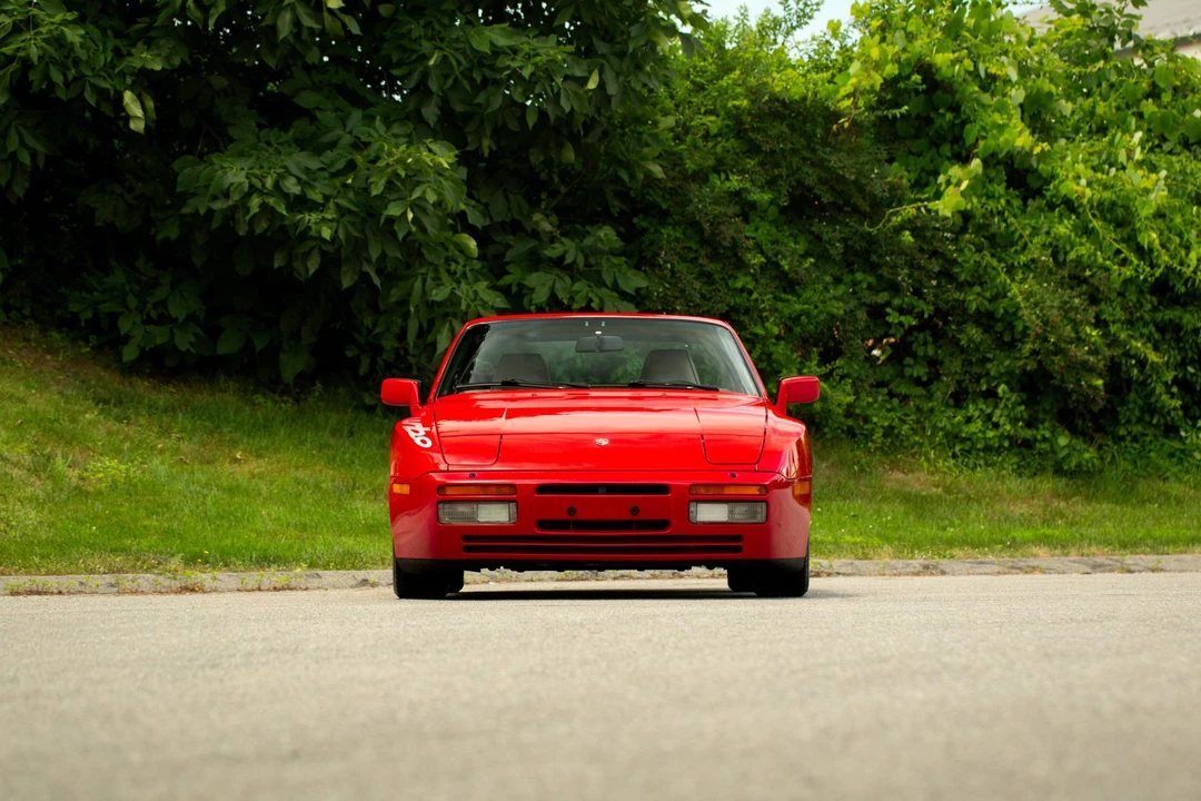 1986 Porsche 944 Turbo - Image 8 of 31