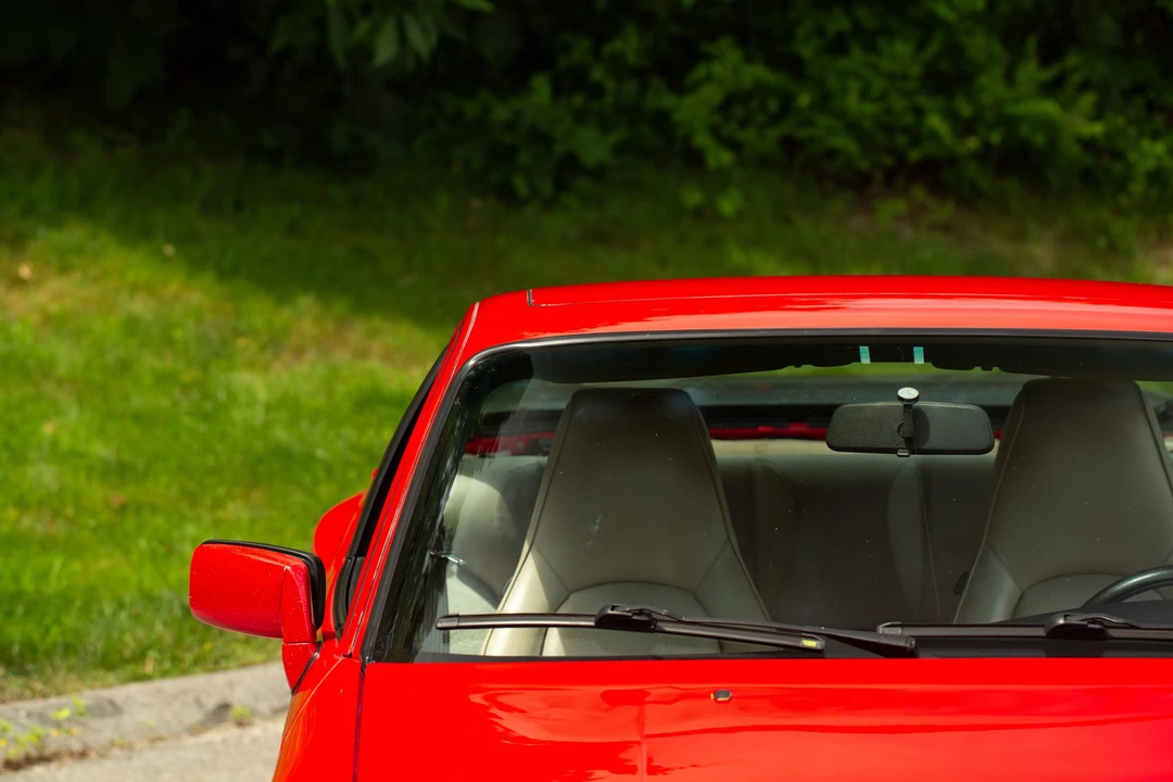 1986 Porsche 944 Turbo - Image 9 of 31