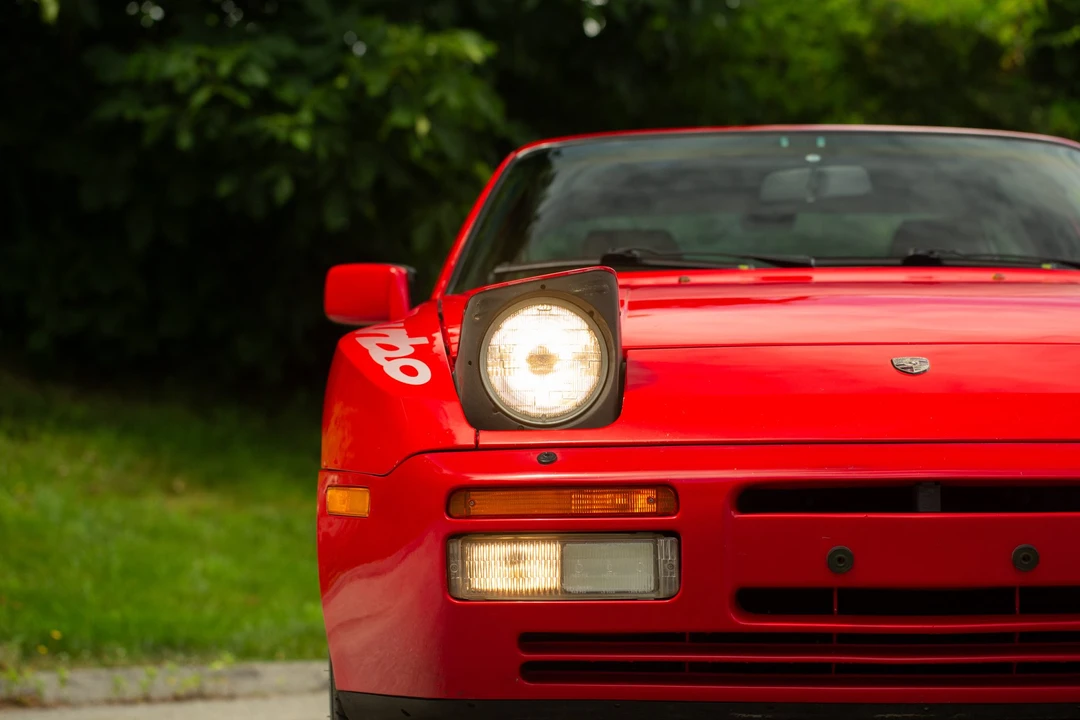 1986 Porsche 944 Turbo - Image 15 of 31