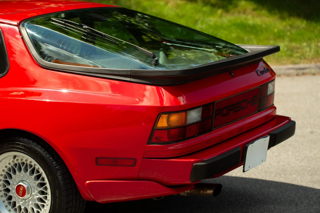 1986 Porsche 944 Turbo - Image 22 of 31