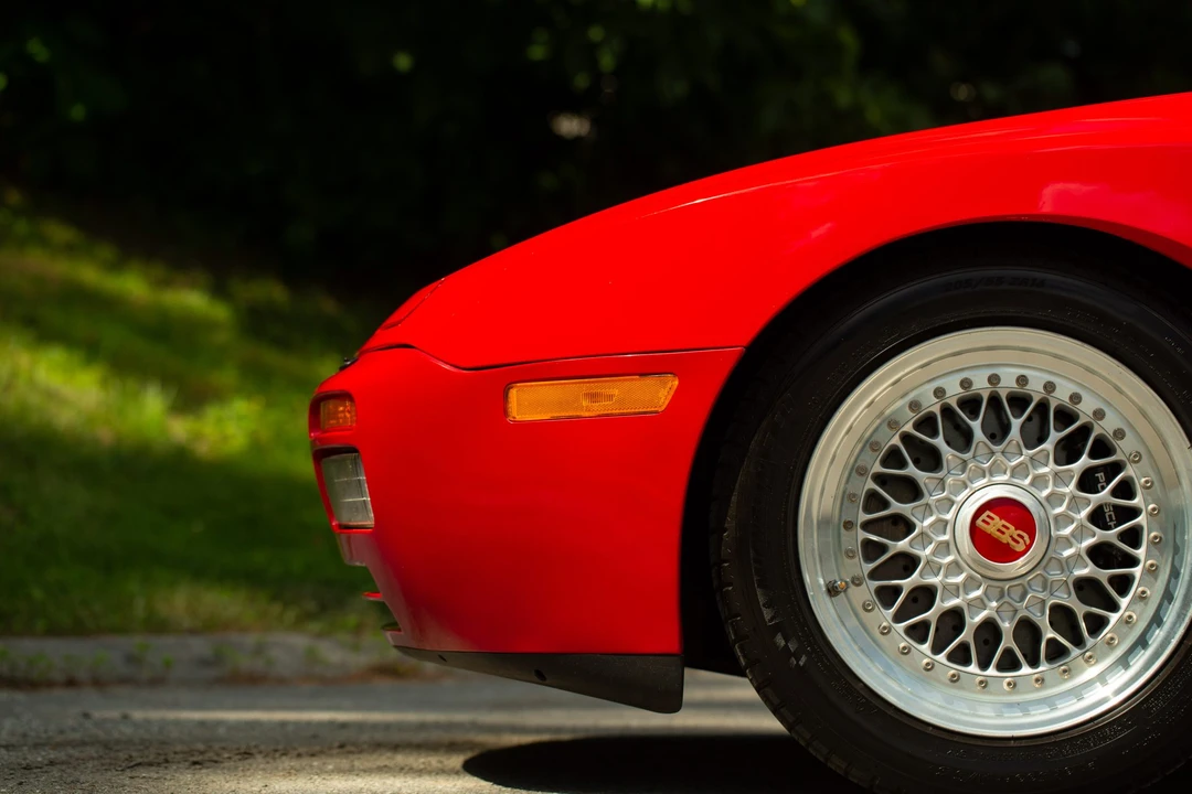 1986 Porsche 944 Turbo - Image 23 of 31