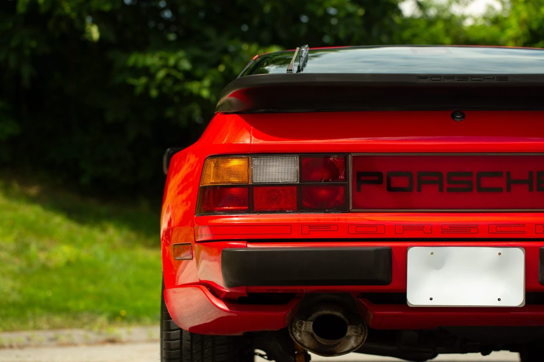 1986 Porsche 944 Turbo - Image 29 of 31