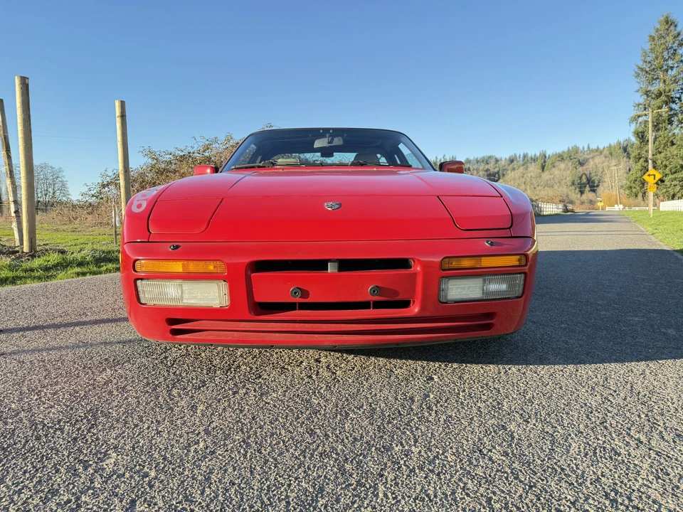 1986 Porsche 944 Turbo - Image 4 of 31