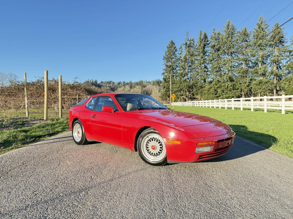 1986 Porsche 944 Turbo - Image 7 of 31