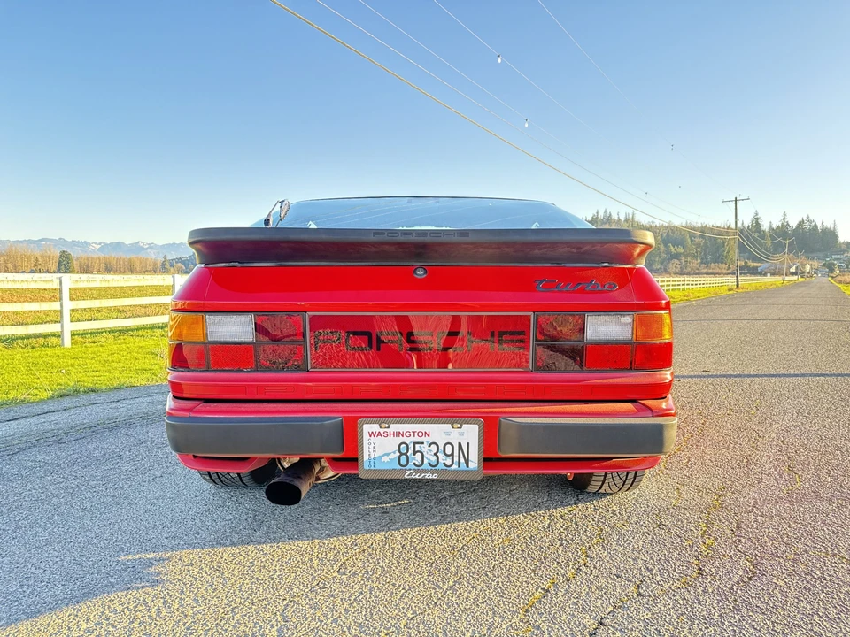 1986 Porsche 944 Turbo - Image 11 of 31